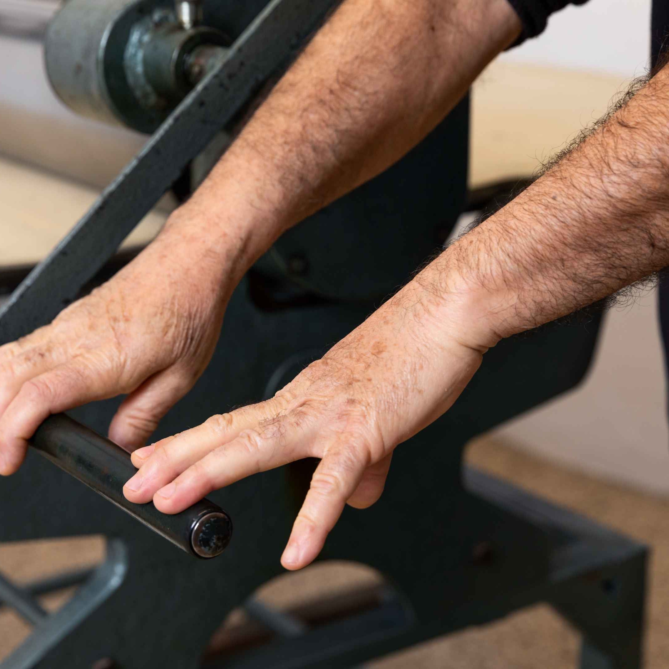 Easy Disassembly of Ergonomic Chairs