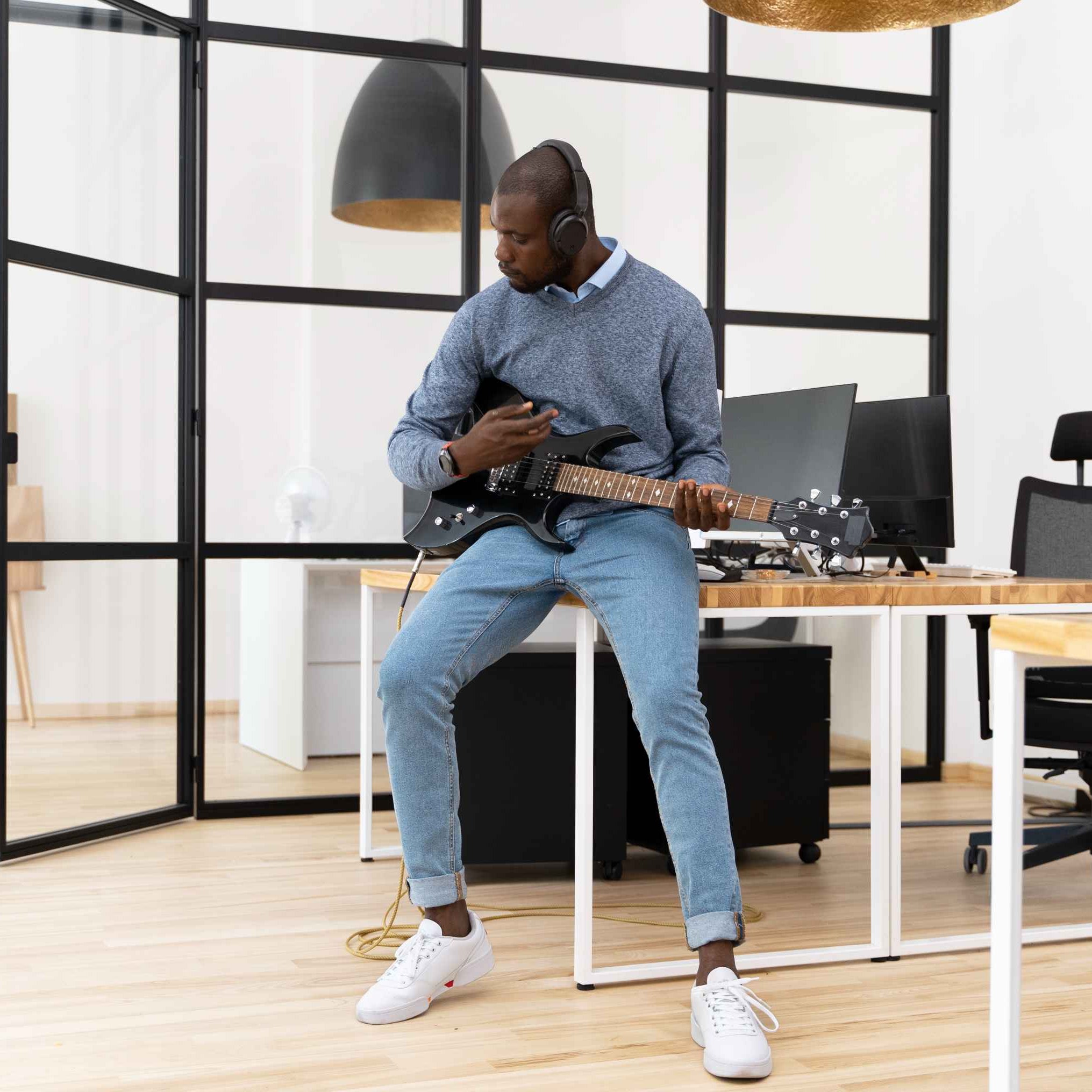 Ergonomic office chair with adjustable armrests