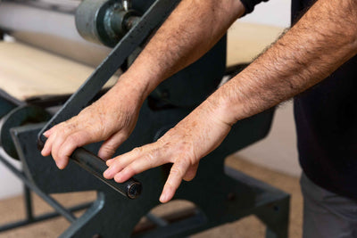 Easy Disassembly of Ergonomic Chairs